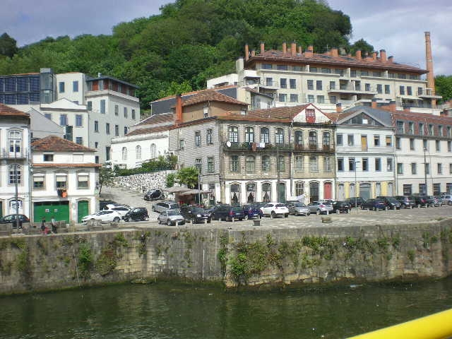 Майские праздники в Португалии. Бюджетно.