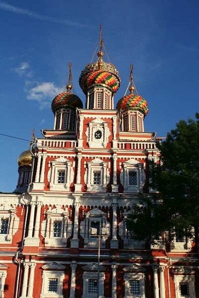 НИЖНИЙ НОВГОРОД - источник вдохновения или кто волшебник Изумрудного города