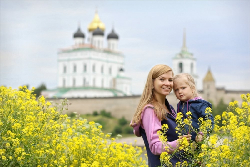 Псков-Изборск-Печоры из СПб на выходные, июнь 2015