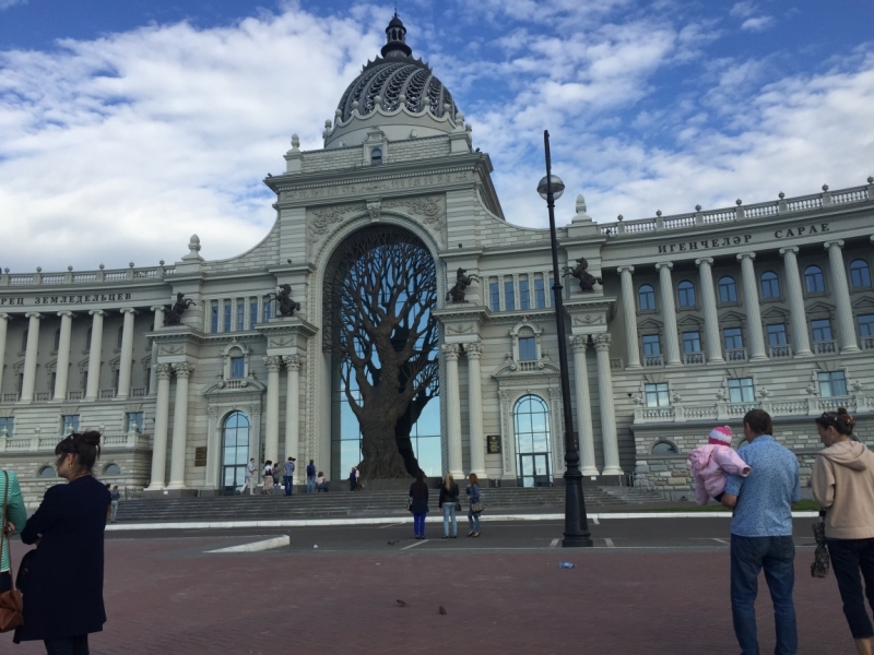 Нижний Новгород и Казань в июне 2015 глазами обывателей.