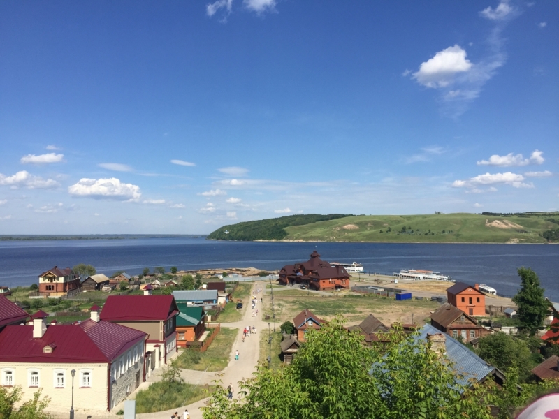 Нижний Новгород и Казань в июне 2015 глазами обывателей.