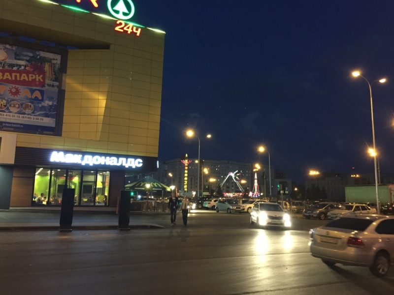 Нижний Новгород и Казань в июне 2015 глазами обывателей.