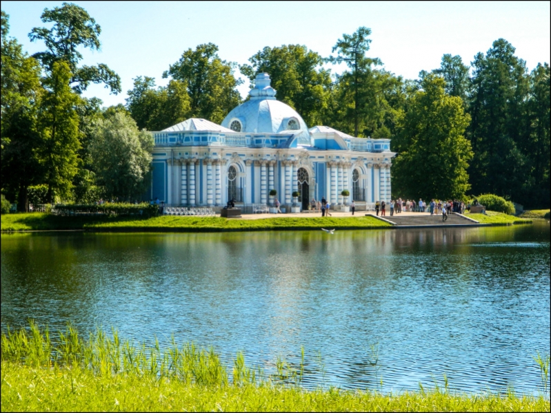 Петербург на машине и без. Пушкин и Павловск.