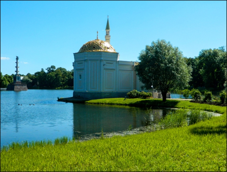 Петербург на машине и без. Пушкин и Павловск.