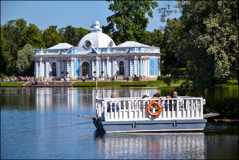 Петербург на машине и без. Пушкин и Павловск.