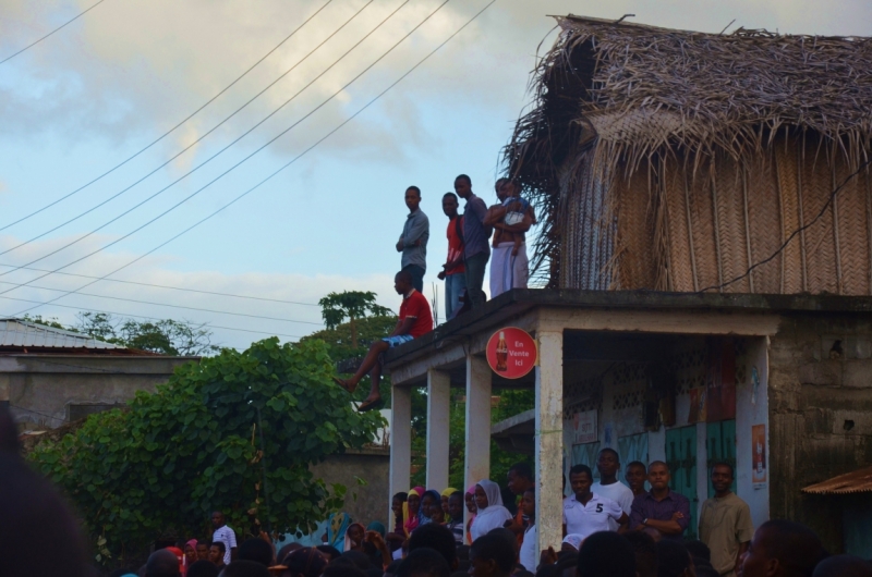 Жизнь  -  колесница. Коморские острова. март 2015