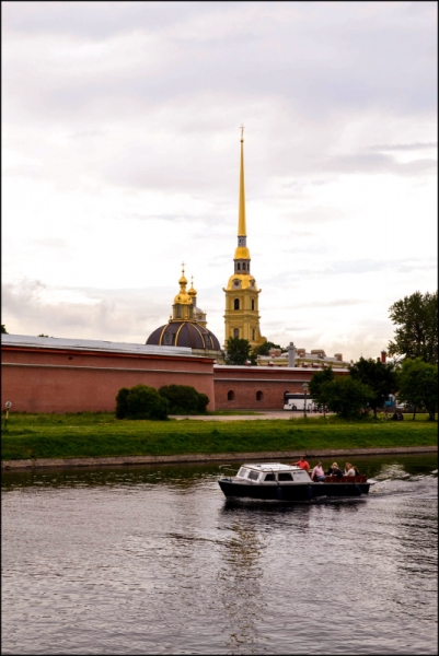 Петербург на машине и без. Пушкин и Павловск.