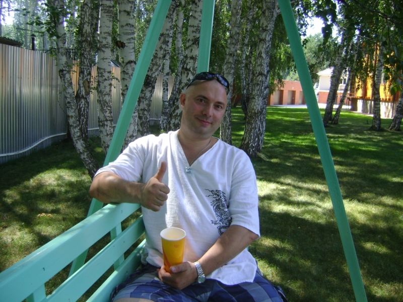 И в России можно хорошо отдыхаьб .) Летом )