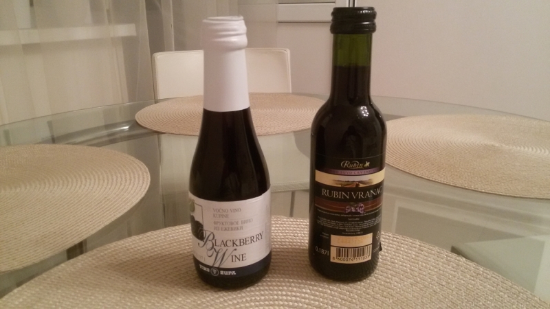 Принял на грудь, скажи что-нибудь! Трезвым вход запрещён!