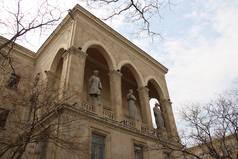 Баку, Грузия, Армения. От Черного города до Черного моря или как мы Кавказ покоряли.