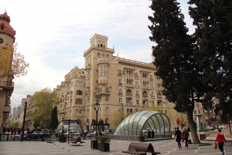 Баку, Грузия, Армения. От Черного города до Черного моря или как мы Кавказ покоряли.