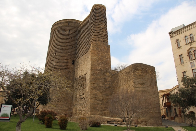 Баку, Грузия, Армения. От Черного города до Черного моря или как мы Кавказ покоряли.