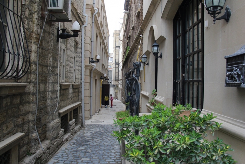 Баку, Грузия, Армения. От Черного города до Черного моря или как мы Кавказ покоряли.