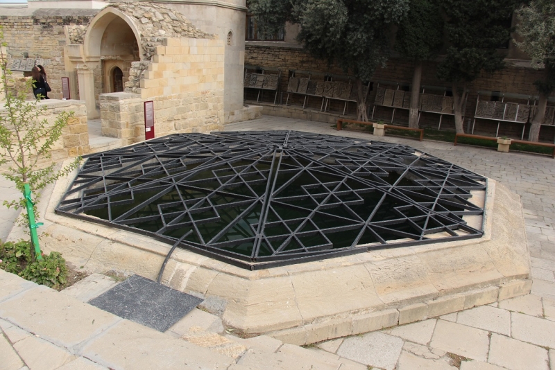 Баку, Грузия, Армения. От Черного города до Черного моря или как мы Кавказ покоряли.