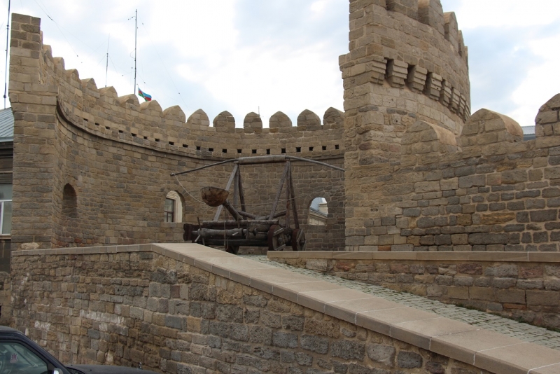 Баку, Грузия, Армения. От Черного города до Черного моря или как мы Кавказ покоряли.