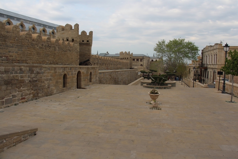 Баку, Грузия, Армения. От Черного города до Черного моря или как мы Кавказ покоряли.