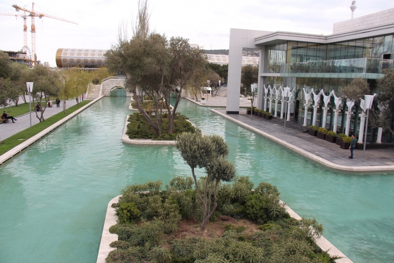 Баку, Грузия, Армения. От Черного города до Черного моря или как мы Кавказ покоряли.