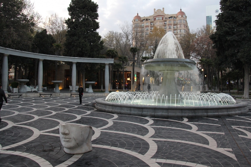 Баку, Грузия, Армения. От Черного города до Черного моря или как мы Кавказ покоряли.