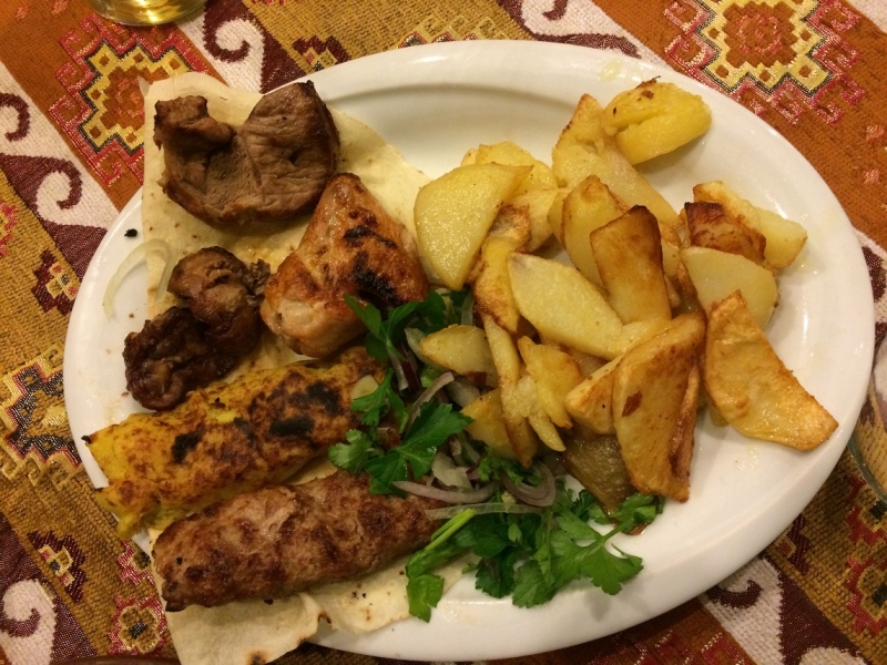 Баку, Грузия, Армения. От Черного города до Черного моря или как мы Кавказ покоряли.