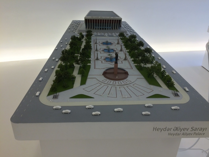 Баку, Грузия, Армения. От Черного города до Черного моря или как мы Кавказ покоряли.