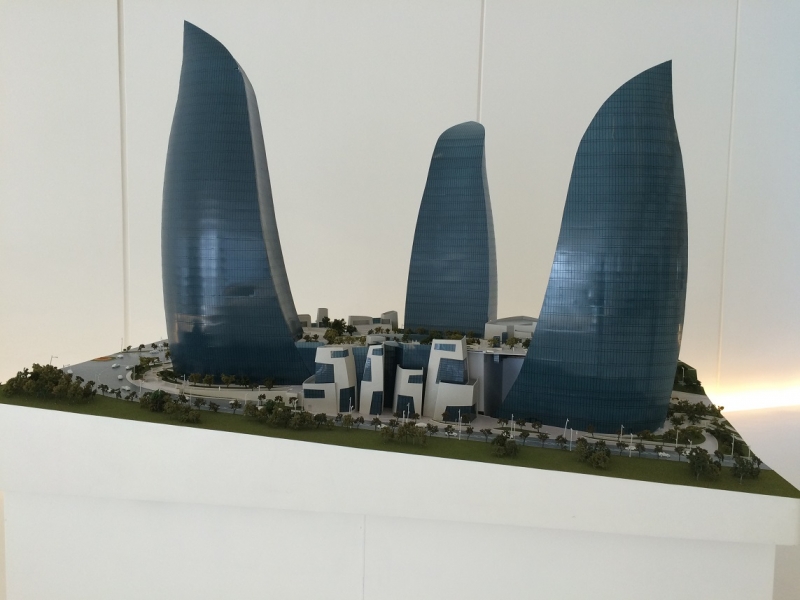 Баку, Грузия, Армения. От Черного города до Черного моря или как мы Кавказ покоряли.