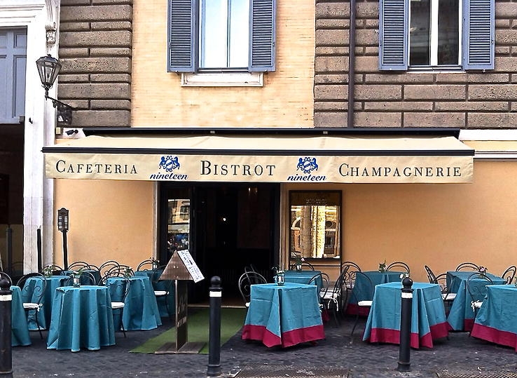 Идём  в круиз Rhapsody of the Seas по греческим островам с 25.09.15