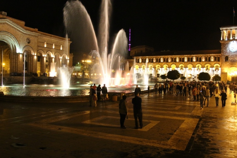 Баку, Грузия, Армения. От Черного города до Черного моря или как мы Кавказ покоряли.