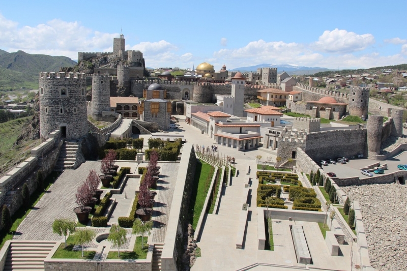 Баку, Грузия, Армения. От Черного города до Черного моря или как мы Кавказ покоряли.