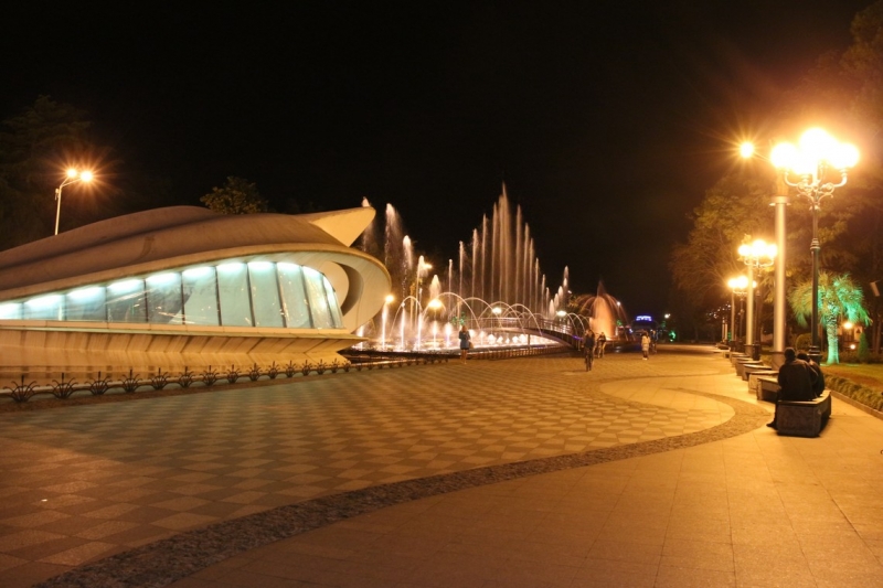 Баку, Грузия, Армения. От Черного города до Черного моря или как мы Кавказ покоряли.