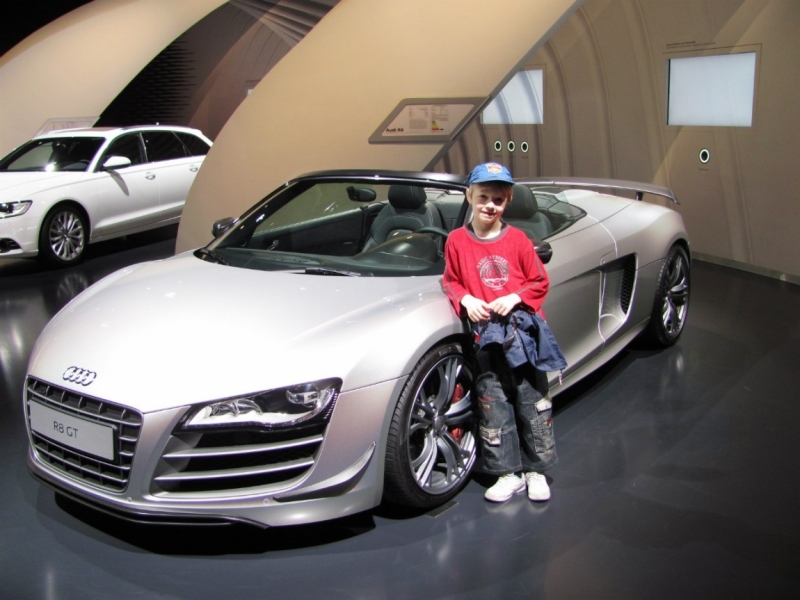 Питер-Средиземноморье на авто с 3 детьми + круиз (2012)