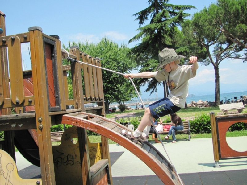 Питер-Средиземноморье на авто с 3 детьми + круиз (2012)