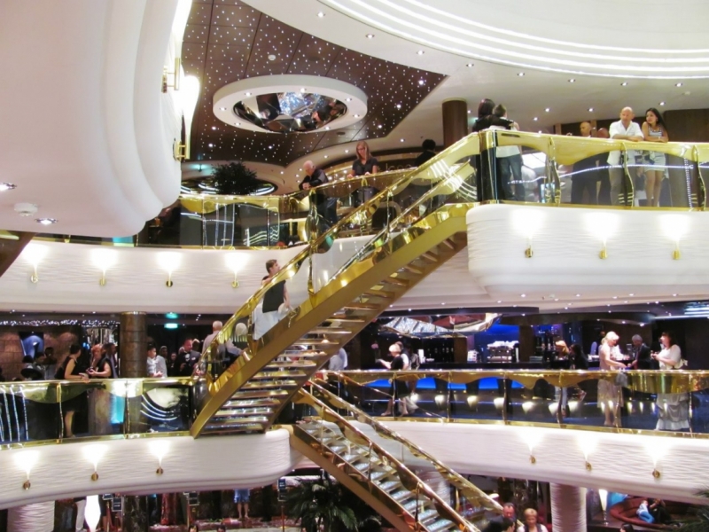 Питер-Средиземноморье на авто с 3 детьми + круиз (2012)