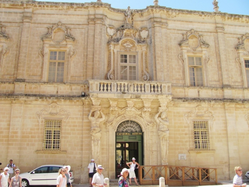 Питер-Средиземноморье на авто с 3 детьми + круиз (2012)