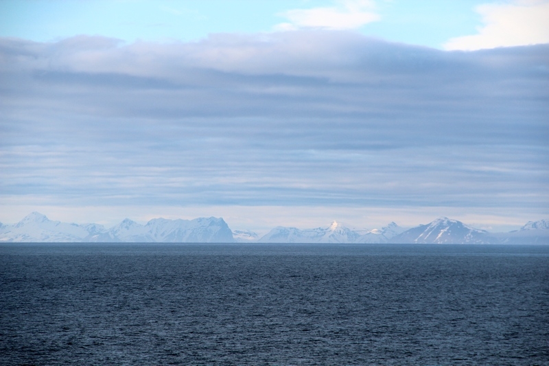 На край и за край: круиз Costa neoRomantica за полярный круг со Шпицбергеном летом 2015