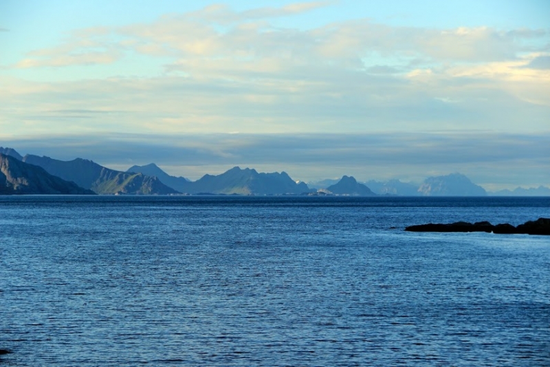 Острова в облаках (с точки зрения туристов и рыбаков)