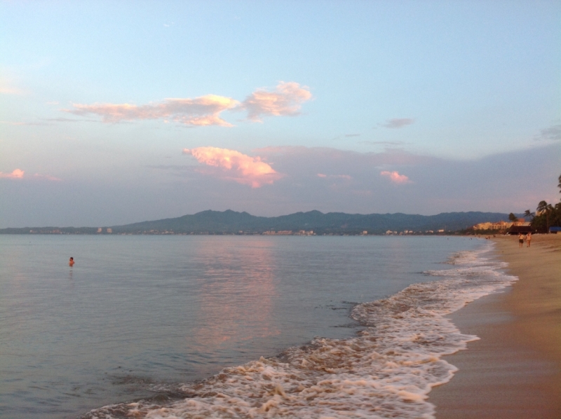 Puerto Vallarta, тихоокеанское побережье Мексики. Белое пятно на сайте Винского.