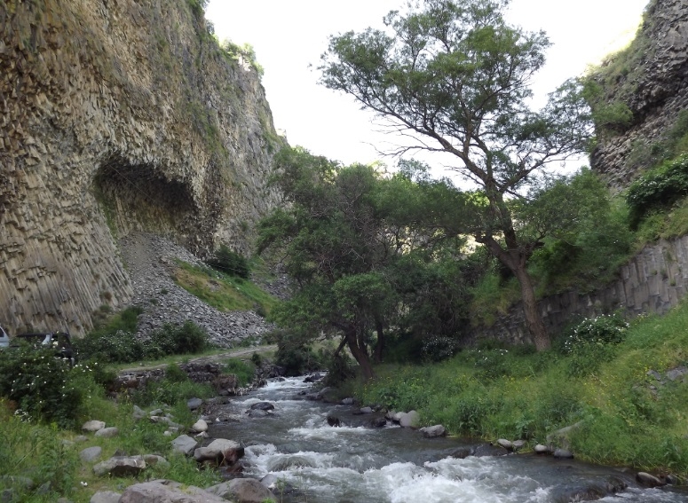 Ущелье Гарни