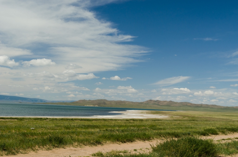 2500 км по Монголии на седане, или моток нервов неопределенной длины