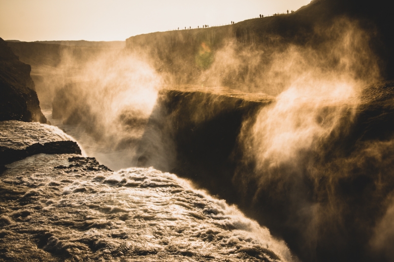 First Step on The Moon или Автостопом по Исландии. Октябрь 2014.