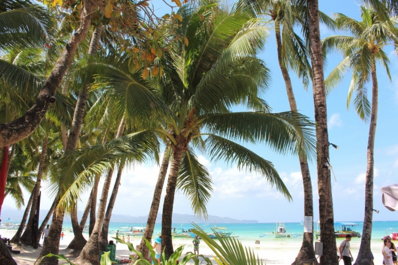 Из весны в Азиатское лето: Боракай, Гонконг, Гуанчжоу.