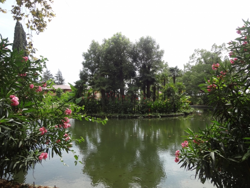 12 дней в Абхазии (Лдзаа, Пицунда, Гагра, Гудаута, Лыхны, Новый Афон, Сухум)