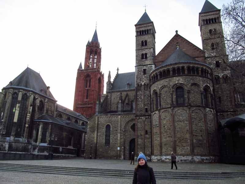 Новогодний Бенилюкс на машине