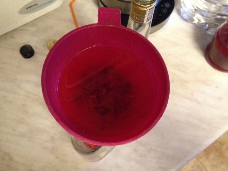 Принял на грудь, скажи что-нибудь! Трезвым вход запрещён!