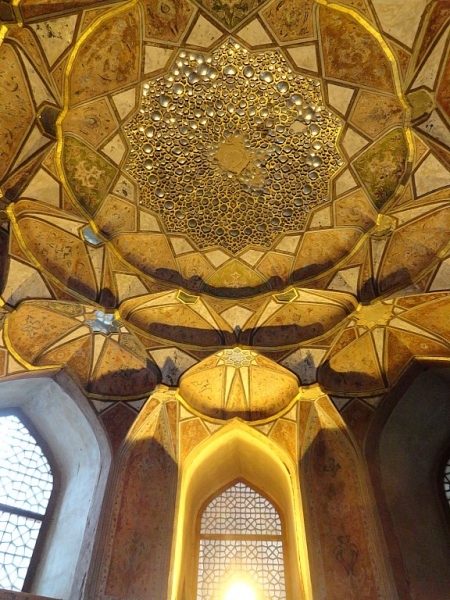 Воздушные купола Персии (Иран).