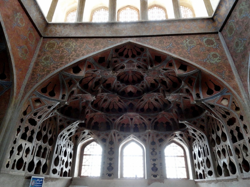 Воздушные купола Персии (Иран).