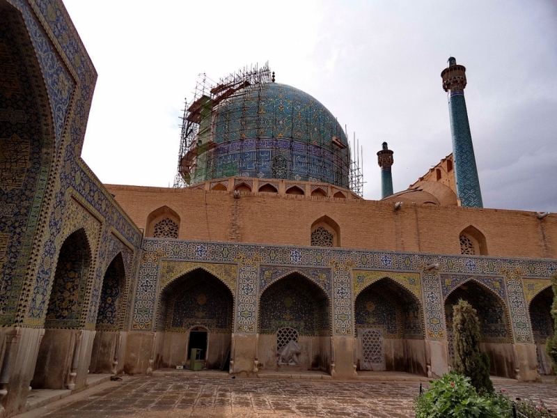 Воздушные купола Персии (Иран).