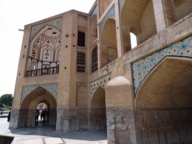 Воздушные купола Персии (Иран).