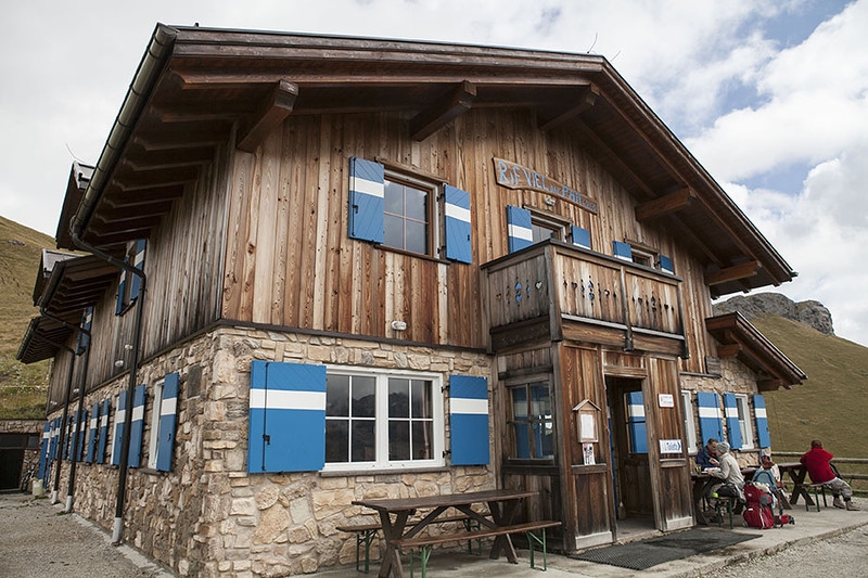 Трекинг в Доломитовых Альпах (Fassa,Gardena, Rosengarten, Brenta, San Martino)