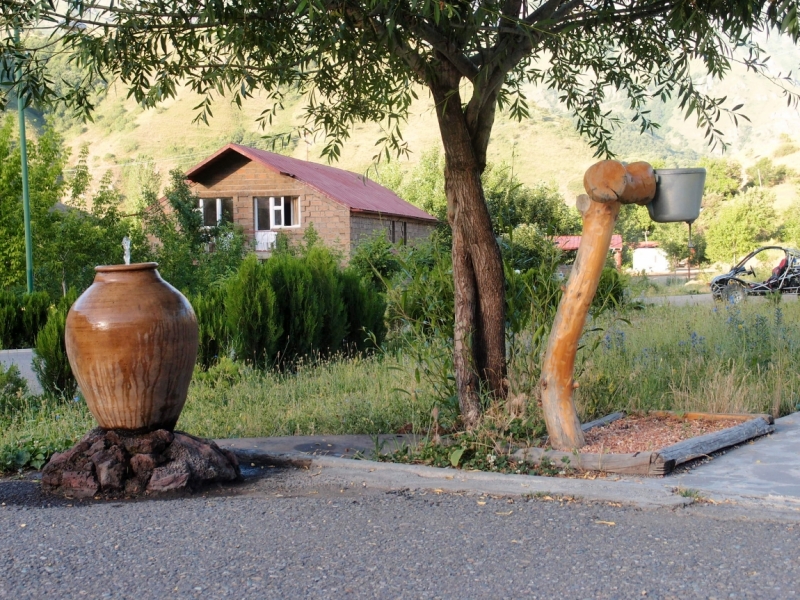 Армения. 20 лет спустя.