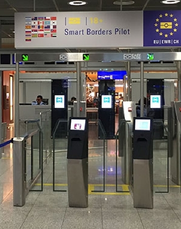 Похоже что начала действовать база биометрических данных в аэропортах